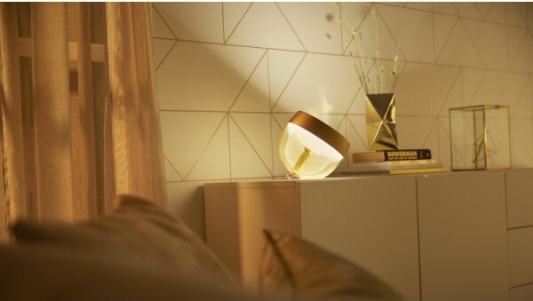 Philips Hue IRIS LED lampă de birou RGB dimabilă, 8,2W, 230V, aurie