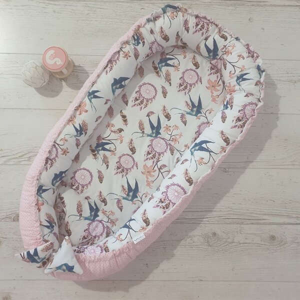 Cosulet bebelus pentru dormit Baby Nest Cocoon 90x50 cm Swallows