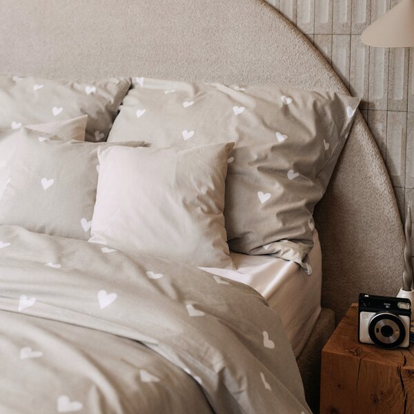 Goldea lenjerie de pat 100% bumbac - inimioare pe latte 160 x 200 și 2buc 50 x 70 cm