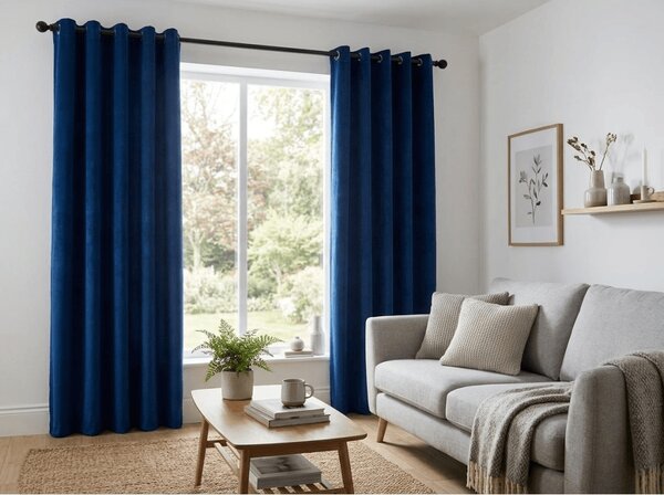 Draperie opaca ELVIO VELVET 140x250 cm, albastru marin Agatat: Inele metalice