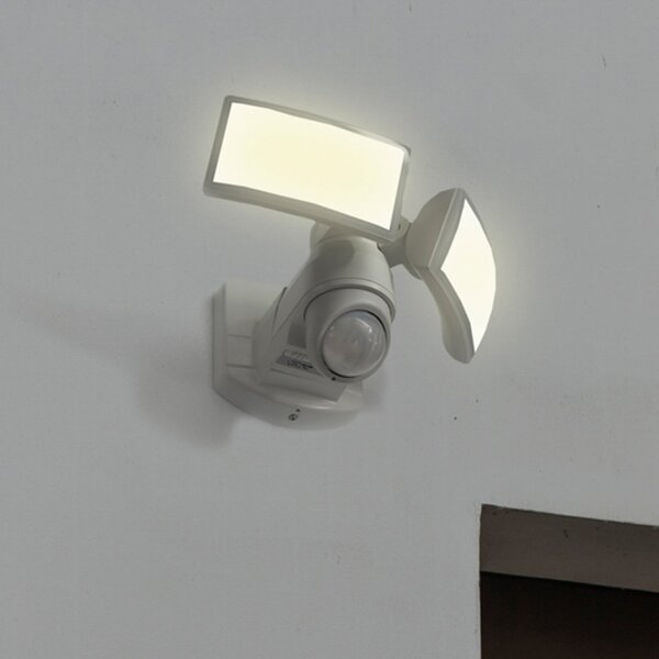 LUTEC Proiector exterior cu senzor LED ARC, alb, 28 cm, 2 becuri, IP54, Alb, Plastic, Modern, Perete unghiular
