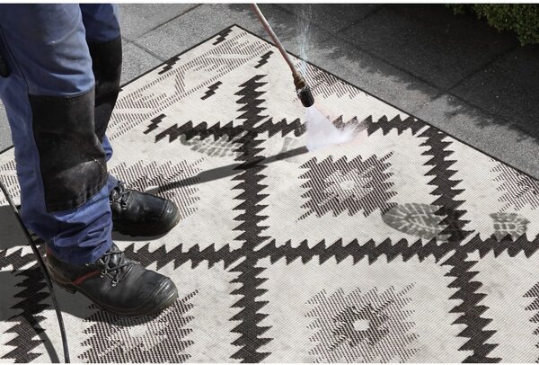 Covor adecvat pentru exterior NORTHRUGS Supreme Black, 290 x 200 cm, negru-crem