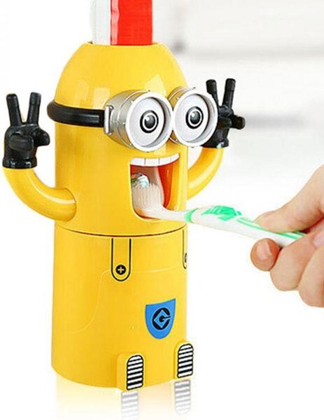 Dozator pasta de dinti cu suport pentru 2 periute, model Minions