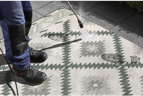 Covor adecvat pentru exterior NORTHRUGS Malibu, 250 x 80 cm, verde-crem