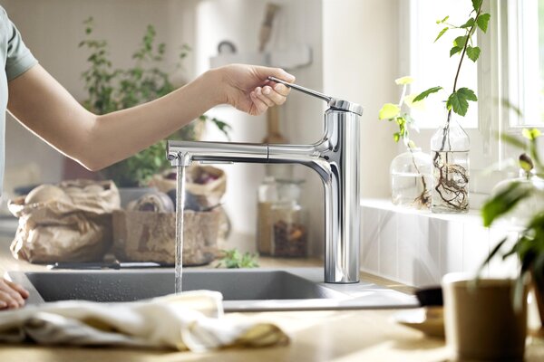 Hansgrohe Zesis M33 baterie bucătărie pe picior crom 74822000