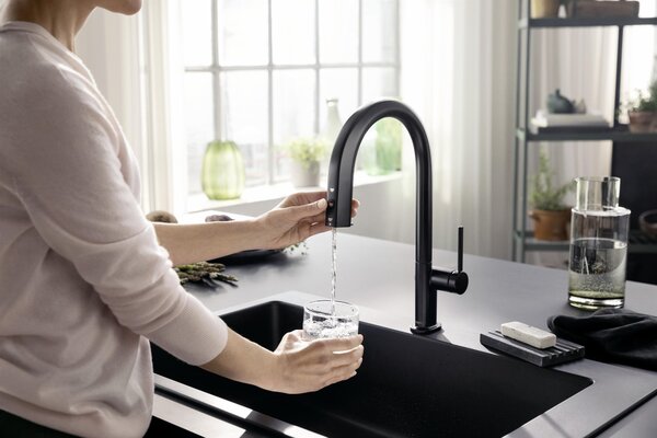 Hansgrohe Aqittura M91 baterie de bucatarie cu filtru pe picior negru 76836670