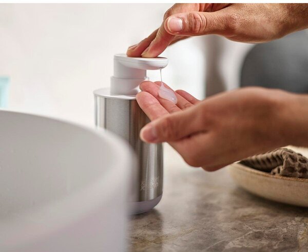 Dozator de săpun lichid argintiu din oțel inoxidabil 300 ml Duo Steel – Joseph Joseph