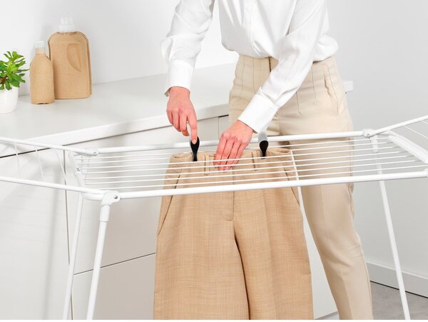 Uscător de rufe alb 18 m HangOn Too – Brabantia