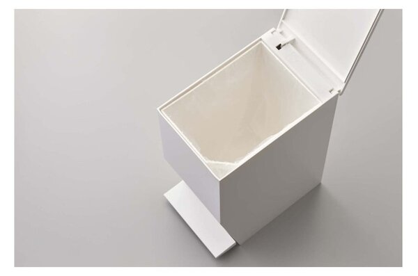 Coș de gunoi alb cu pedală din plastic 3,9 l Tower – YAMAZAKI