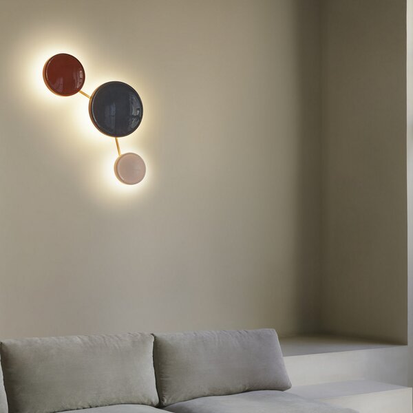 MARSET aplică de perete LED Caramel, opal, Ø 22 cm, TRIAC, sticlă, reglabil, Alb, Camera de zi / sufragerie, Sticlă, Design