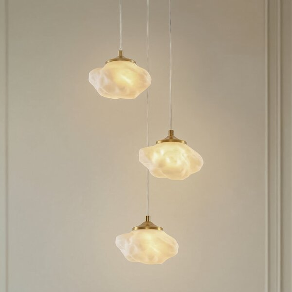 Lindby Lampă suspendată Piatra, Ø 25 cm, 3 becuri, opal/alamă, sticlă, reglabil, Alb, Camera de zi / sufragerie, Sticlă, Modern