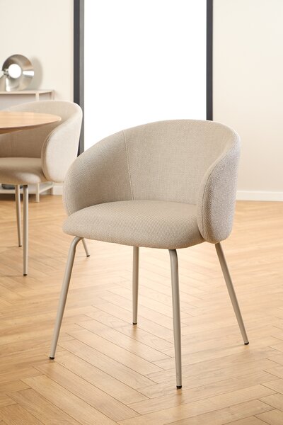 MAZZONI EXPORT CLARA Bej (material Basel 24)/picioare bej - SCAUN MODERN ADÂNC TAPIȚAT PENTRU SALON/LIVING/BIROU LOFT