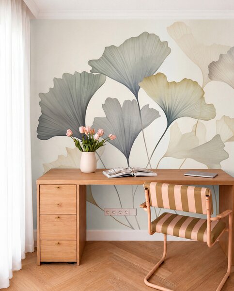 Tapet Frunze de ginkgo abstractizate, în nuanțe pastelate discrete precum albastru, verde și piersic, lucrare, Fototapet Natură, w09810 : Uwalls.ro