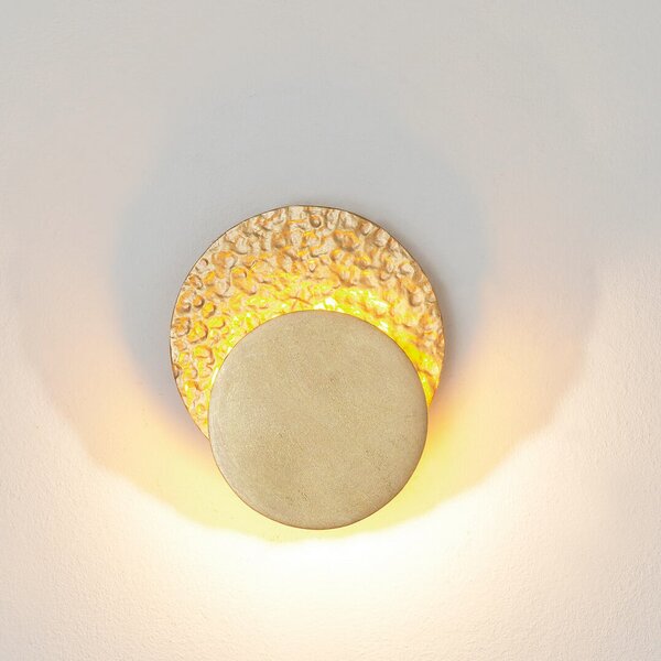 Holländer Aplică de perete cu LED CORONARE, Ø 17 cm, auriu, metal, dimabil, reglabil, Auriu / Alamă, Camera de zi / sufragerie, Metal, Modern