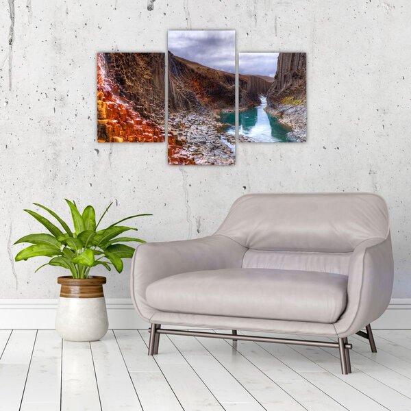 Tablou - Canionul Studlagil (90x60 cm)