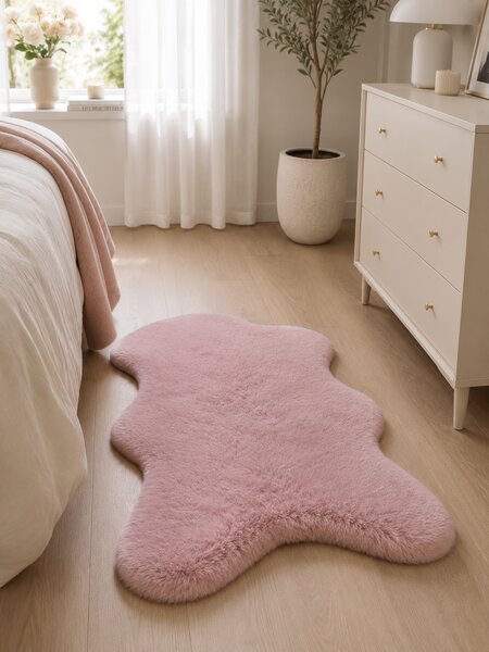 Covor Premium Belgian LOP 020 Shapes, Imitatie Blana Iepure, Roz, Marime 50 x 80 cm, Lungime Fir 23 mm, Poliester, Antialergic, Living, Dormitor