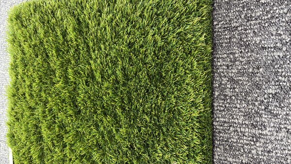 Gazon Artificial Premium, Lungime Fir 38 mm, Latime 2m, Marime 200 x 200 cm, 3 Nuante de Verde, Fire Drepte si Carliontate, Imitatie Perfecta Gazon