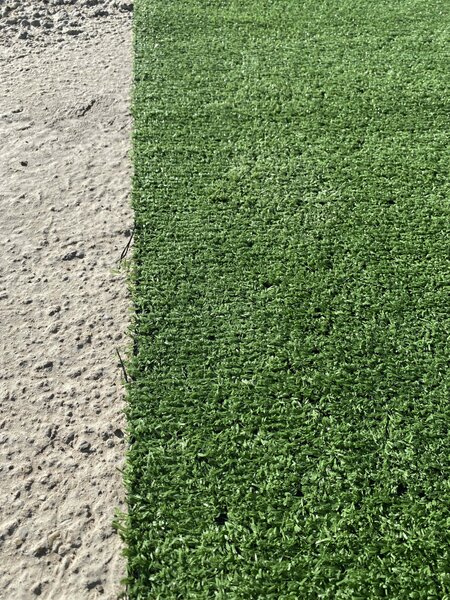 Gazon Artificial, Lungime Fir 10 mm, Latime 1m, Marime 100 x 200 cm, Verde, Imitatie Gazon Natural, Antialergic, Polipropilena, Curte, Terasa, Balcon