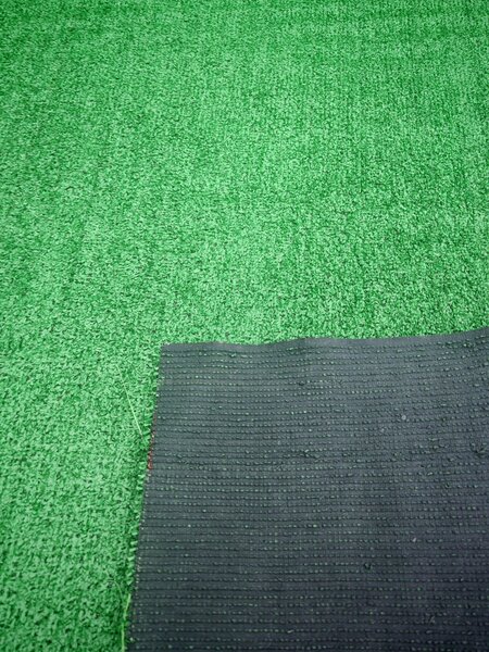 Covor Gazon Iarba Artificiala LINDA, Verde, 10 mm, Latime 1 m