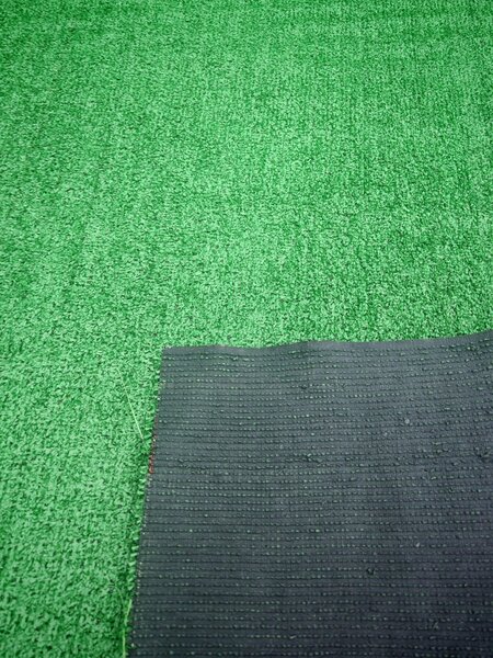 Covor Gazon Iarba Artificiala LINDA, Verde, 10 mm, Latime 1 m