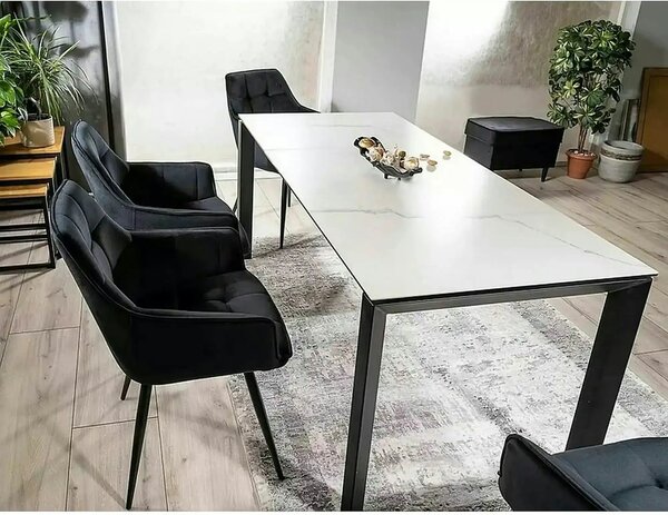 Scaun Lilia, negru, stofa catifelata/metal, 59x45x90 cm