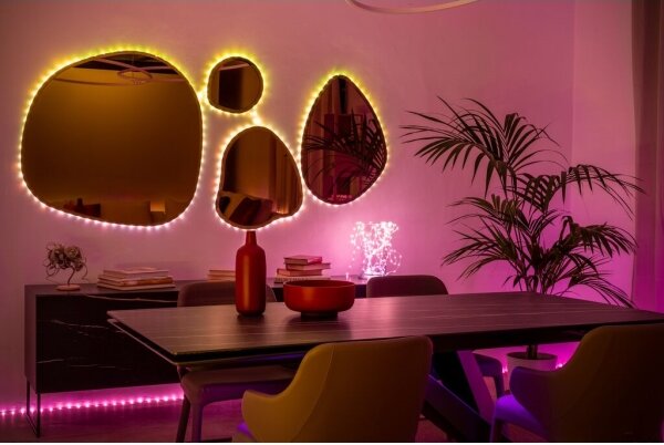 Bandă LED RGB de exterior dimabil 400xLED 20m IP44 WiFi Twinkly TWD400STP-BEU