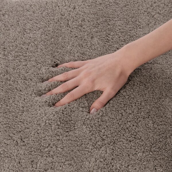 Covoraș Universal Antiderapant Comfort, Bej, Mărime 60 100 cm, Poliester, Lungime Fir 20 mm, Grosime Totală 22 mm 60 x 100
