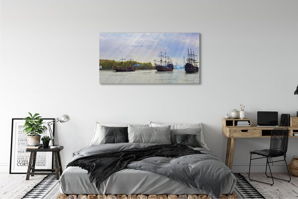 Tablouri canvas Navele cer nori zi