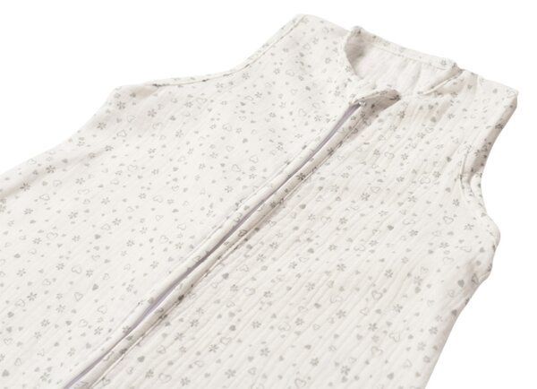 Sac de dormit de vara pentru copii din muselina dubla 3-18 luni Kidizi Tiny Hearts Grey, 0.3 tog