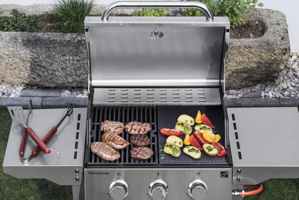Grătar pe gaz OKLAHOMA BBQ, 3 arzătoare, cu regulator de presiune, argintiu Penta CZ