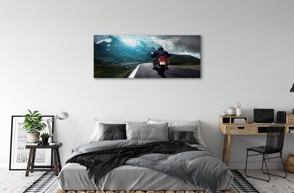 Tablouri canvas Motociclete de munte om rutier cer