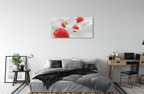 Tablouri canvas lapte cu căpșuni