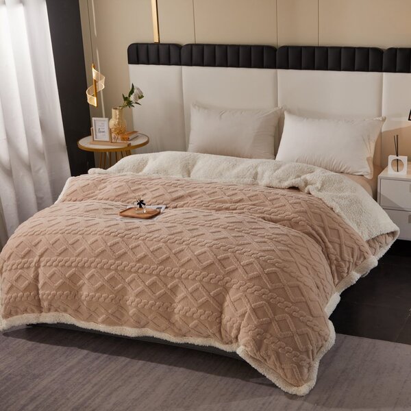 Patura cu blanita, model tricotat 200 x 230 cm, bej