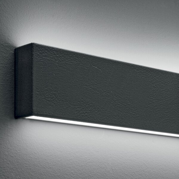 Linea Light Aplică de perete LED Box W2 bi-emisie, W 61.9 cm, negru, 2700 K, reglabil, Negru, Camera de zi / sufragerie, Metal, Perete unghiular