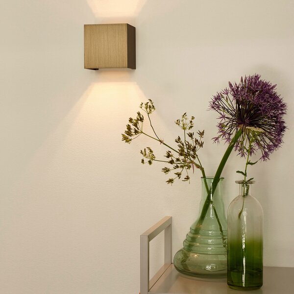 Lucide Aplică de perete cu LED Xio, unghiulară, alamă antică, reglabil, Bronz / Alamă Veche, Hol, Metal, Modern