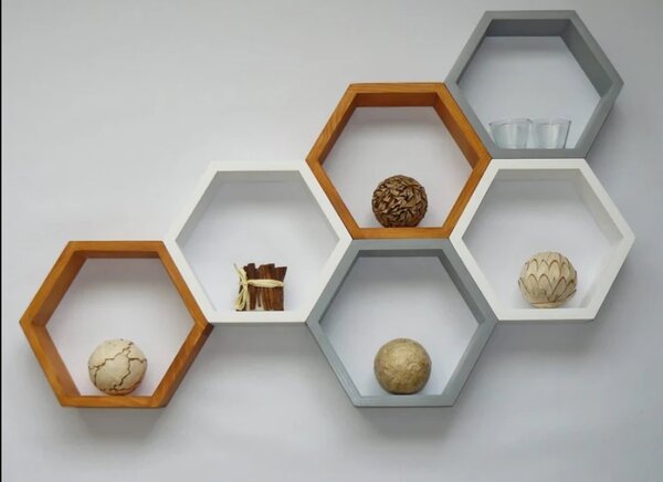 Set 6 rafturi de perete din lemn, in forma hexagonala, cu prindere ascunsa, Circus, multicolor, 37,5 x 32,5 x 9,5 cm