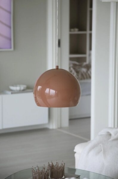 Markslöjd 108987 - Lustru suspendat pe cablu POP 1xE27/40W/230V, diam. 28 cm, maro