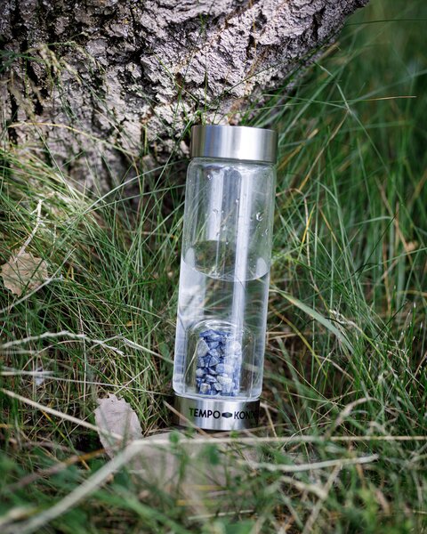 TEMPO-KONDELA CRYSTAL, flacon de sticlă cu cianit, 500 ml