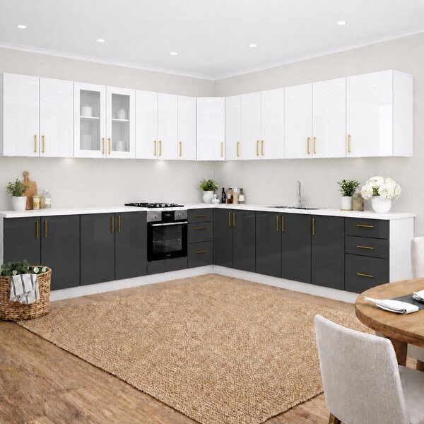 Bucatarie din Mdf lucios Gia 3.2 x 3.5m