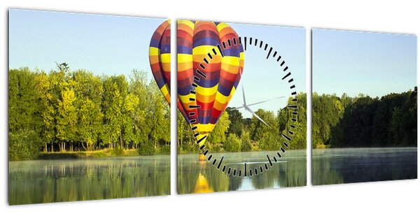 Tablou cu balon cu aer cald pe un lac (cu ceas) (90x30 cm)