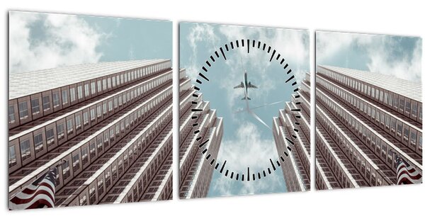 Tablou cuavion între clădiri (cu ceas) (90x30 cm)