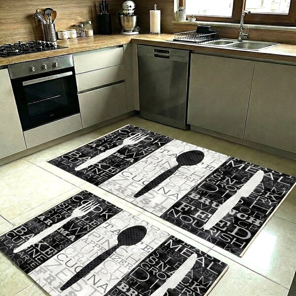 Set covoare bucatarie antiderapante, 2 piese, model tacamuri decorative