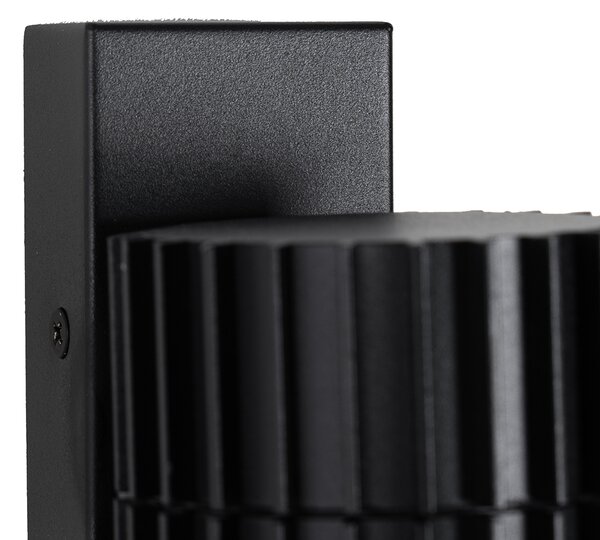 Aplică de perete exterioară de design negru IP44 - Boris