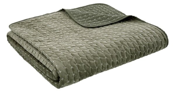 Cuvertură verde matlasată din catifea 240x260 cm Attica Velvet Embroidered – Bianca