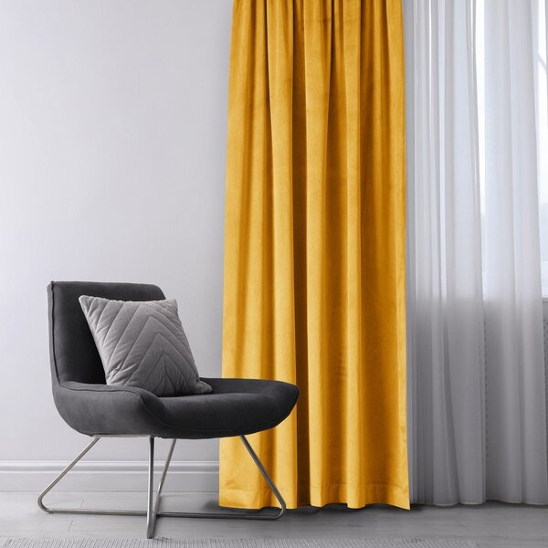 Draperie galbenă dimout (semi-opacă) din catifea 140x245 cm Eyelets – Restilo