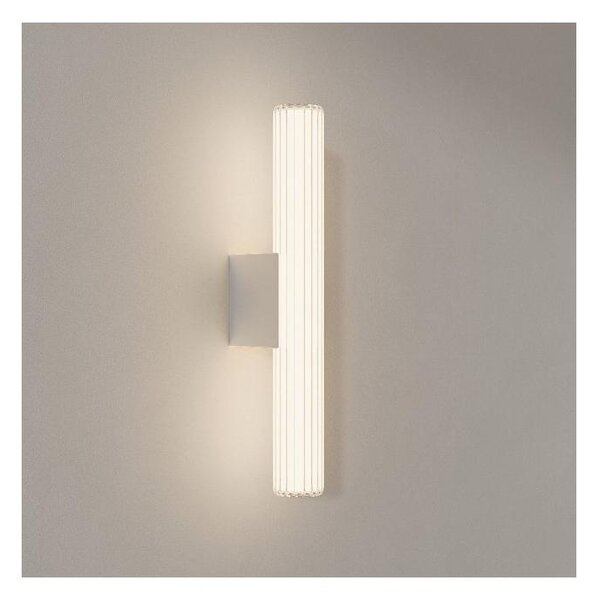 Lampă LED LINEA pentru oglindă de baie, 8W, 230V, 3000/4000/6000K, IP44, 45 cm, crom mat