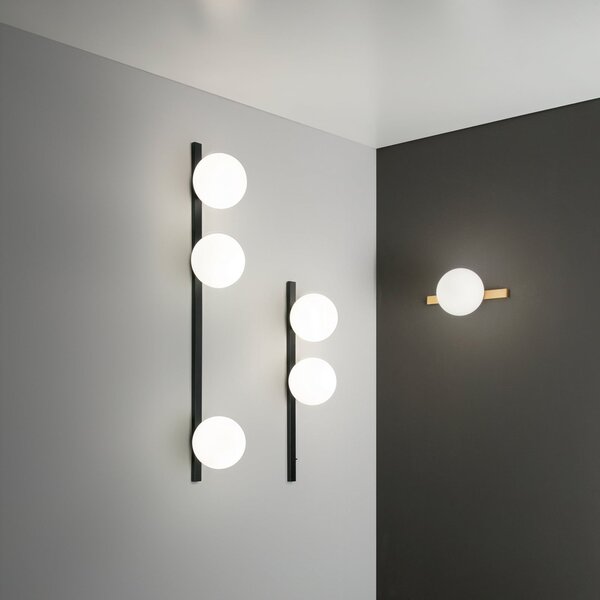 Luce Ambiente Design Aplică de perete Enoire, înălțime 90 cm, negru, metal/sticlă, cu 3 becuri, reglabil, Negru, Camera de zi / sufragerie, Metal, Modern