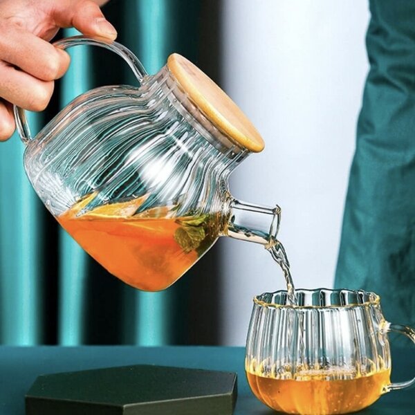Ceainic Pufo din sticla cu capac din lemn, 1L- ideal pentru ceai, infuzii si servire eleganta