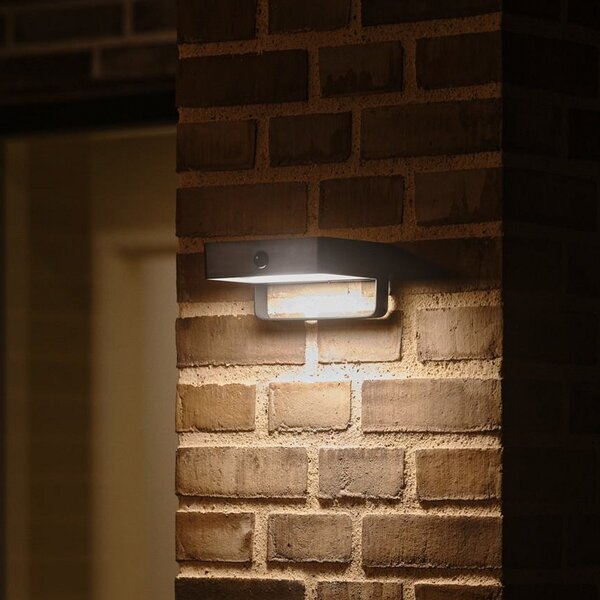 Nordlux Lampă de perete exterioară solară cu LED Saulio, negru, aluminiu, IP44, Negru, Aluminiu, Modern, Perete unghiular