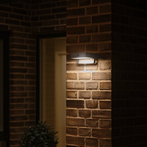 Nordlux Lampă de perete exterioară solară cu LED Saulio, negru, aluminiu, IP44, Negru, Aluminiu, Modern, Perete unghiular